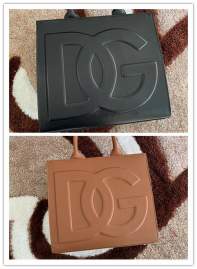 Picture of Dolce Gabbana Handbags _SKUfw136666399fw